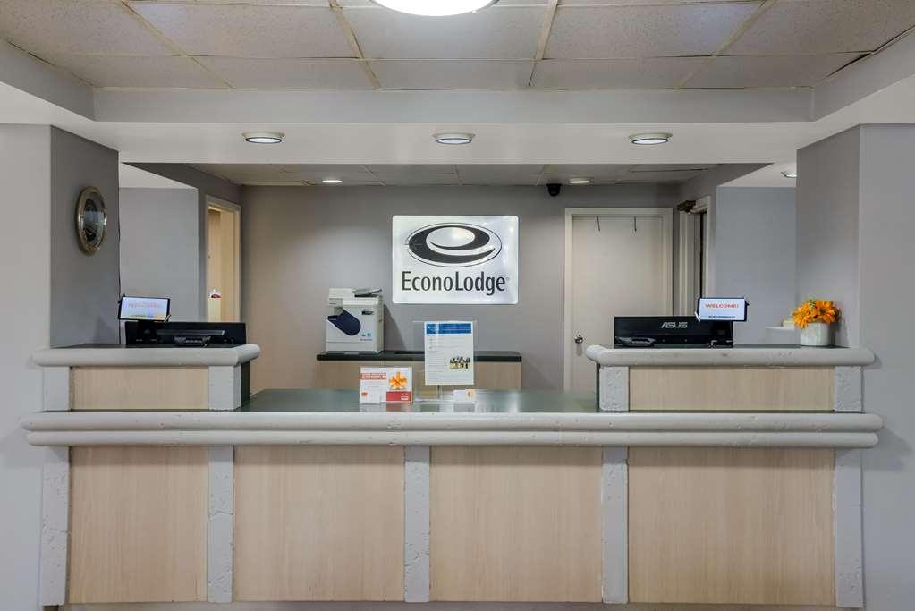 Econo Lodge Georgetown Interior foto