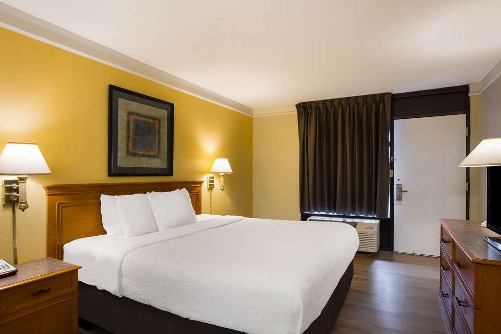 Econo Lodge Georgetown Habitación foto